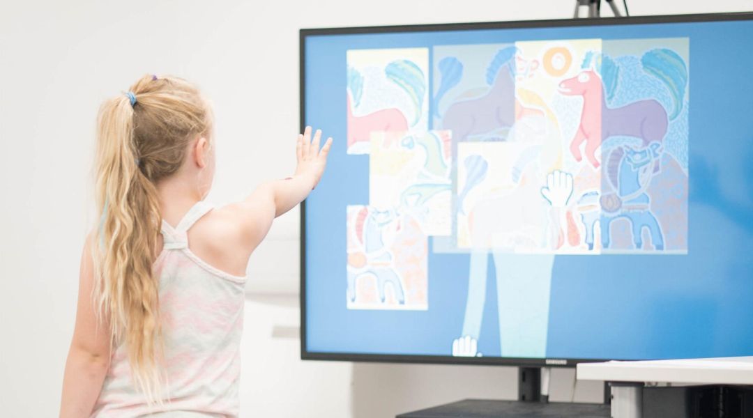 Interazione bambino display