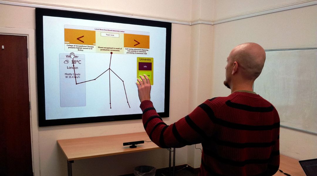 Interfaccia touchless dispositivi pubblici